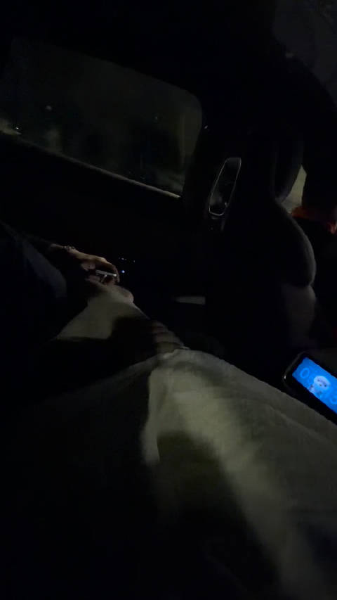 不到天亮不可能睡觉   ​​​
