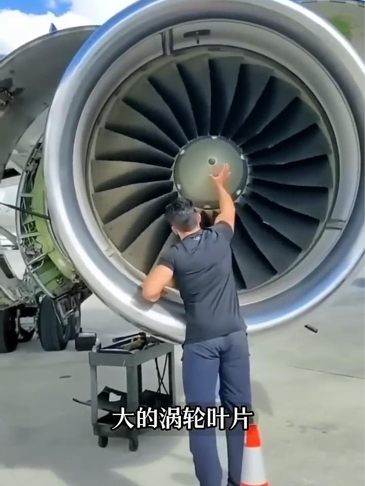 巴掌大的一片涡轮叶片，凭什么贵到让人不敢相信？