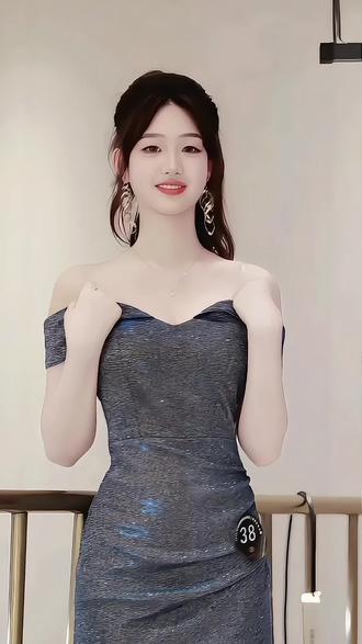 16岁小美女模特 大家喜欢就再发一条小美女自己也喜欢的视频