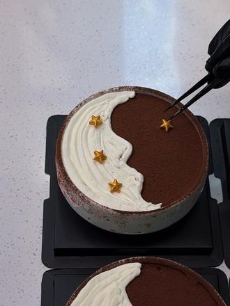 一口下去超满足的巧克力🍫星星碗提拉米苏蛋糕🍰