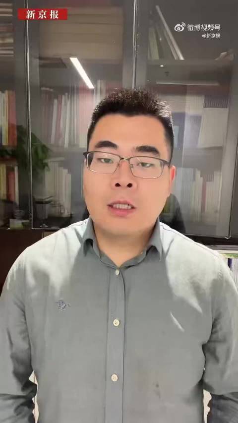 #哈啰顺风车 涉黄#河南一哈啰顺风车车主接单时，发现一笔伪装成“送货”的订单留言区竟暗藏“女下海赚外