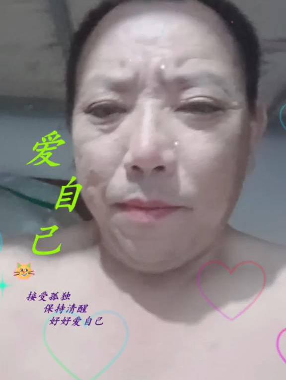爱自己，从每一天的护肤开始！