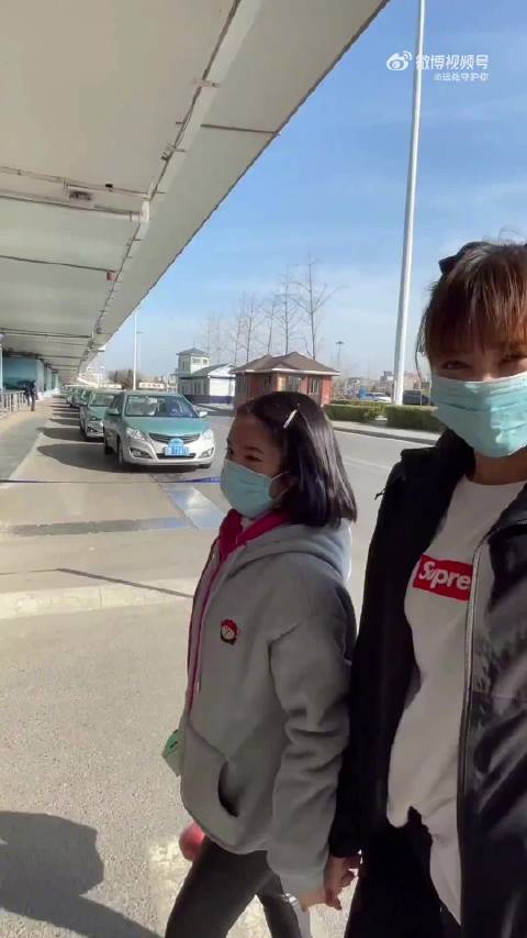 #德子的窝[超话]##李勒优爷爷奶奶的房子是国家给建的#刷到建房相关旧视频，结合公开信息，大家对这件