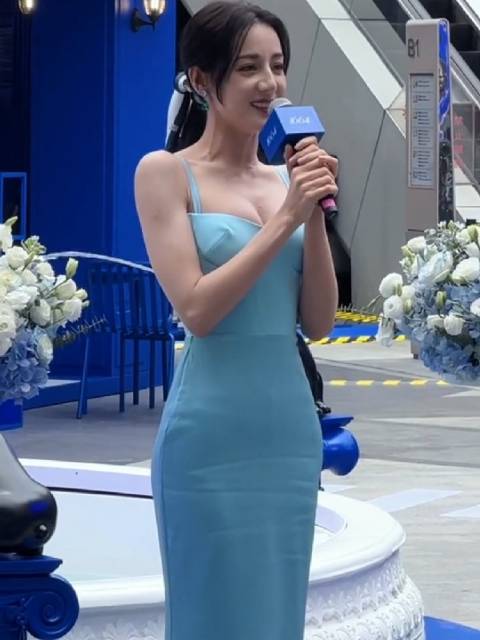 看这情况，还挤了点吧