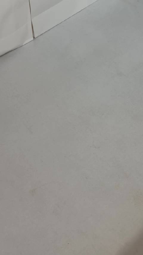 @M鹿M 新代言拓路者冲锋衣+周边开箱👀🎁 灵鹿摸着巨轻薄，三防科技很安心💛轻锋少年感已严肃品鉴，准