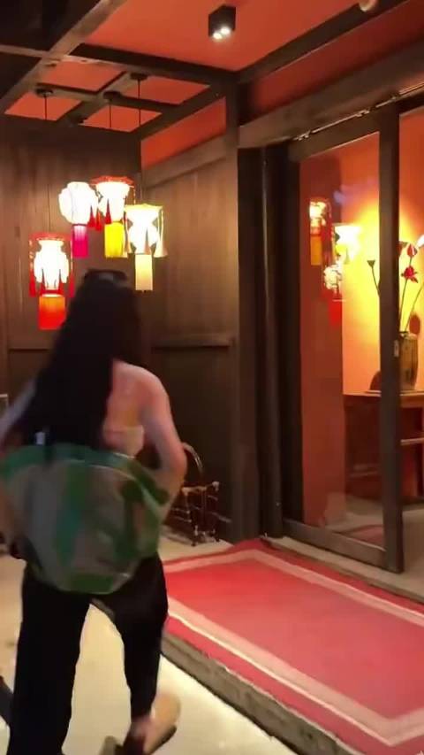 李梦拍视频证明杭州不是美食荒漠  ​​​