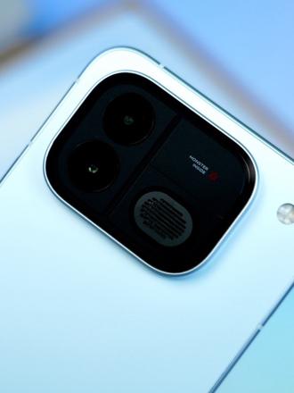 iQOO Neo12外观大曝光 这个是霜刃蓝，这次还配备了主动散热方案，厉害了