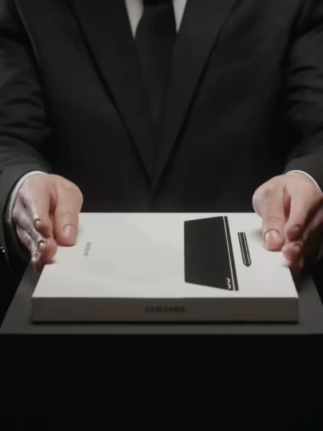 重塑强悍生产力！三星 Galaxy Tab S12 Ultra | S12+全新