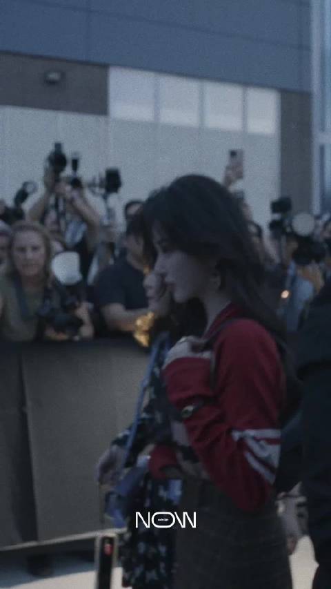 孔雪儿｜她看见新一季 02 / FRONT ROW 从纽约街头，到头牌秀场。 @孔雪儿 的视线落向 
