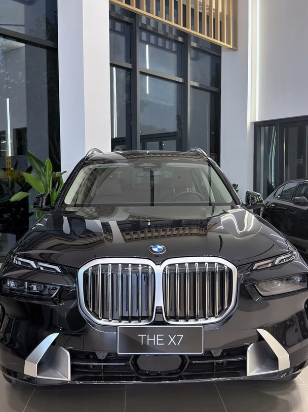 现车！谁要X7