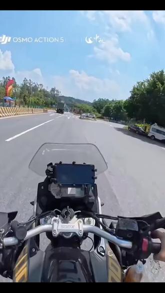 让速不让道，走国道还是多观察，后车全责赔两车
