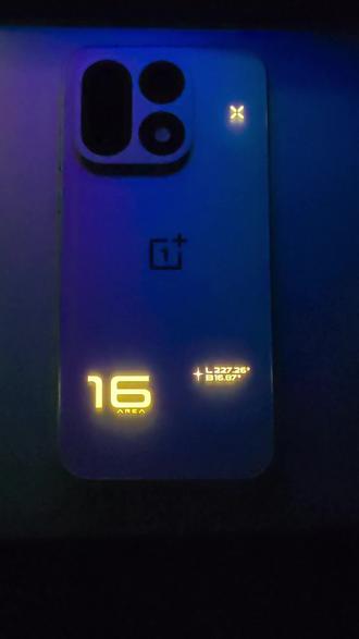 等我有了一加我也要这样 一加 16这个配色真的太好看了