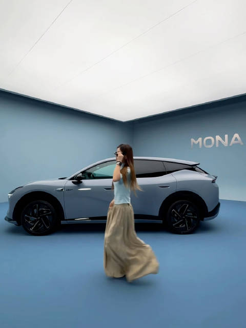 小鹏MONA L05来啦！更适合年轻宝宝体质的大五座SUV！朋友们pick哪一个颜色[doge] #