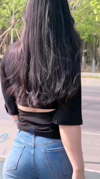 街拍牛仔裤穿搭