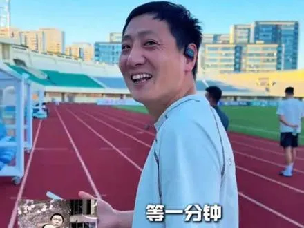 赵石：陈导，我在等上场的第一分钟，哈哈