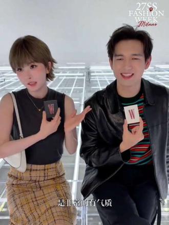 杨幂提前一个月送李现生日祝福