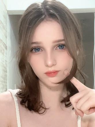 foreigngirl