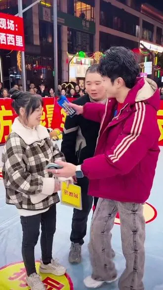 被老鼠咬了的粉丝给浩子送橘子来了 20周年结婚纪念真情流露 浩子送上纪念日祝福视频来自浩子1023直