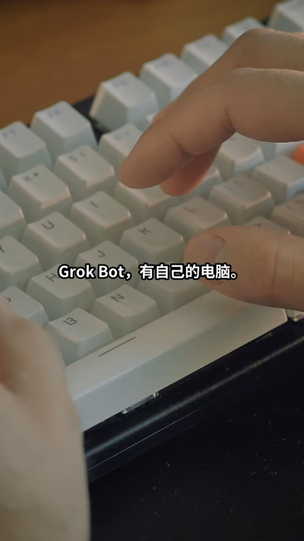 我的AI有自己的电脑，会自己干活💻