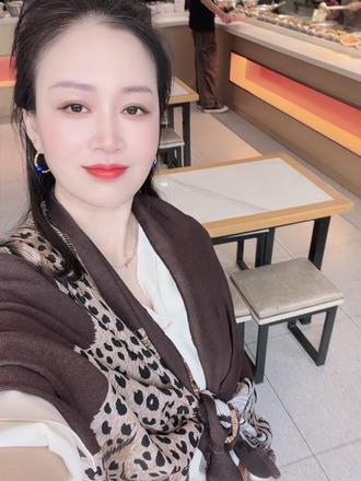 🌺说些什么好呢、那就祝自己生意越来越好啊．．