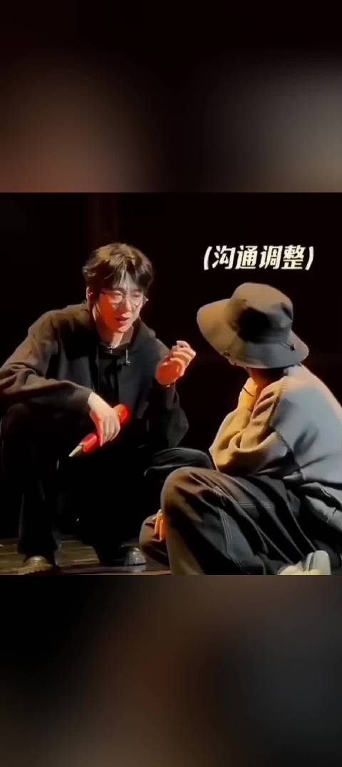 扑通扑通​喜欢幕后的花絮那​个恍然大悟的表情太可爱了@摩登兄弟刘宇宁  ​​​