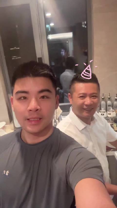 我爸的生日vlog 嘻嘻  ​​​