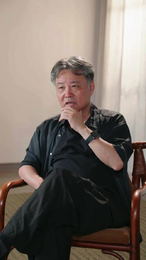 简单的表达，往往才能准确捕捉到生活中的真实