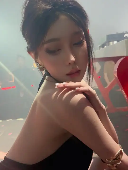 我可能是盐吃多了，闲的总是想你。