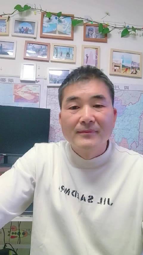 #川西川藏大西北拼车旅行[超话]#川西川藏线 新疆路线，拼车定制旅行 贵的旅行不一定好