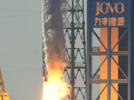 长征十二号利箭出鞘！奔赴星海，一往无前！ 2026年09月17日上午，长征十二号运载火箭在海南文昌点