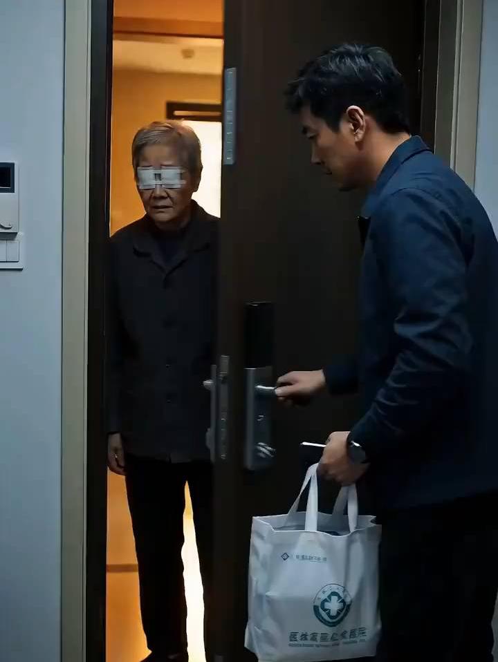 岳母住七年我妈暂住七天都不行_第1集