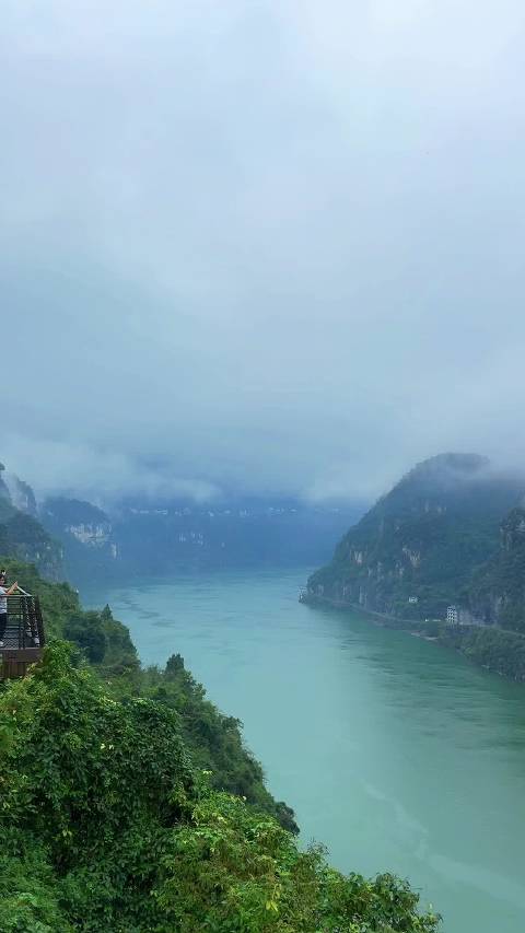 长江 长城 黄山 黄河，在中国人心中重千斤！去过黄山，来了长江