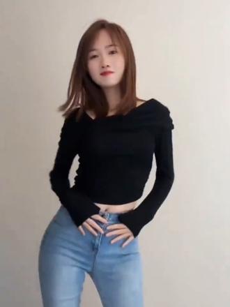 跳舞使我快乐