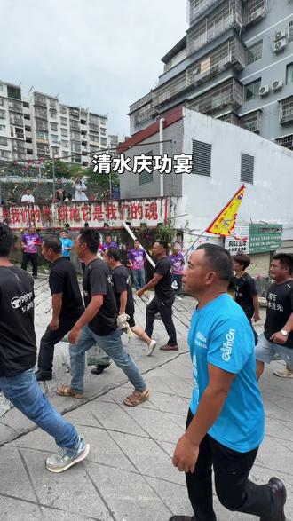 龙舟赛活动现场