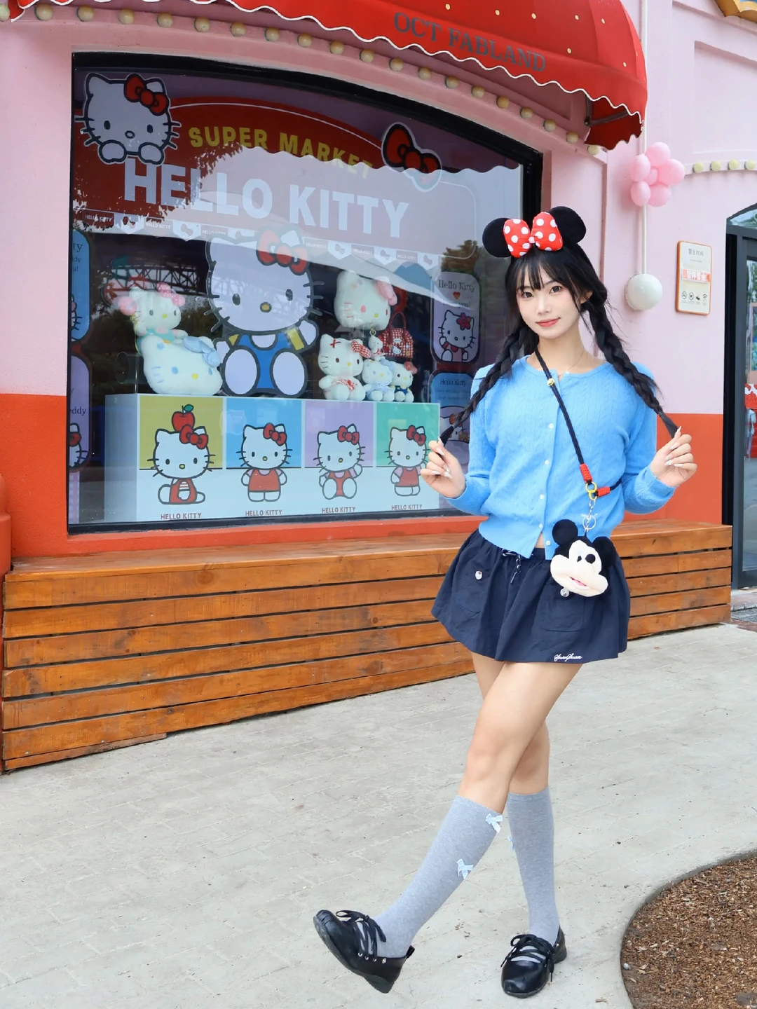 📞 Hello  是 Kitty 🎀・◦・ﾐ