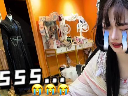 坚强“甜妹”绝不人前流泪