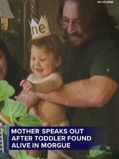 一名亚利桑那州幼儿的母亲在孩子被宣布死亡数小时后，被发现在医院太平间里仍有呼吸，她就这一令人震惊的事