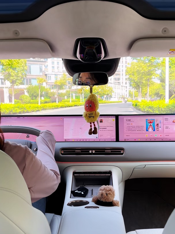 新手通勤本命轿跑🚗智己L6真嘟好开❗️