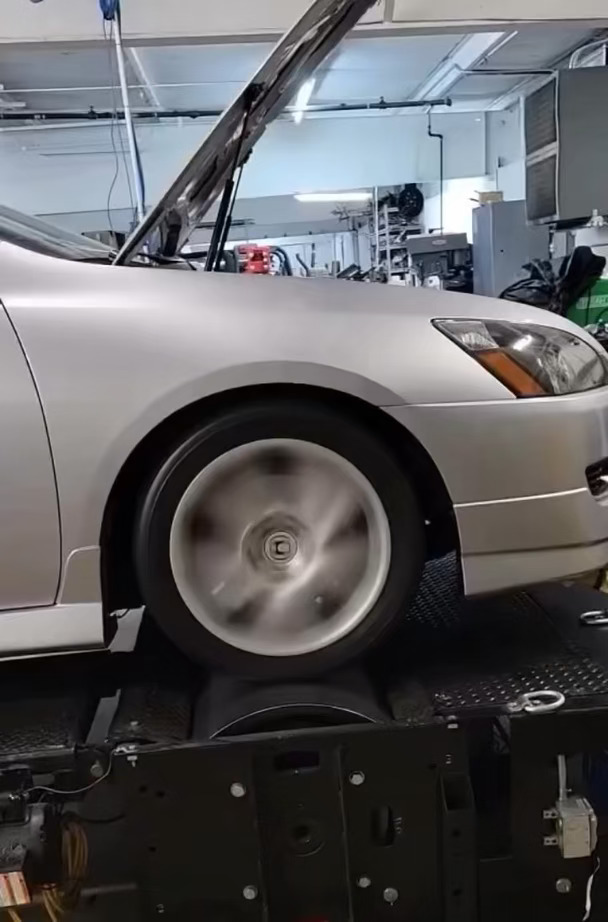 2003 款本田雅阁 V6 六速涡轮增压版