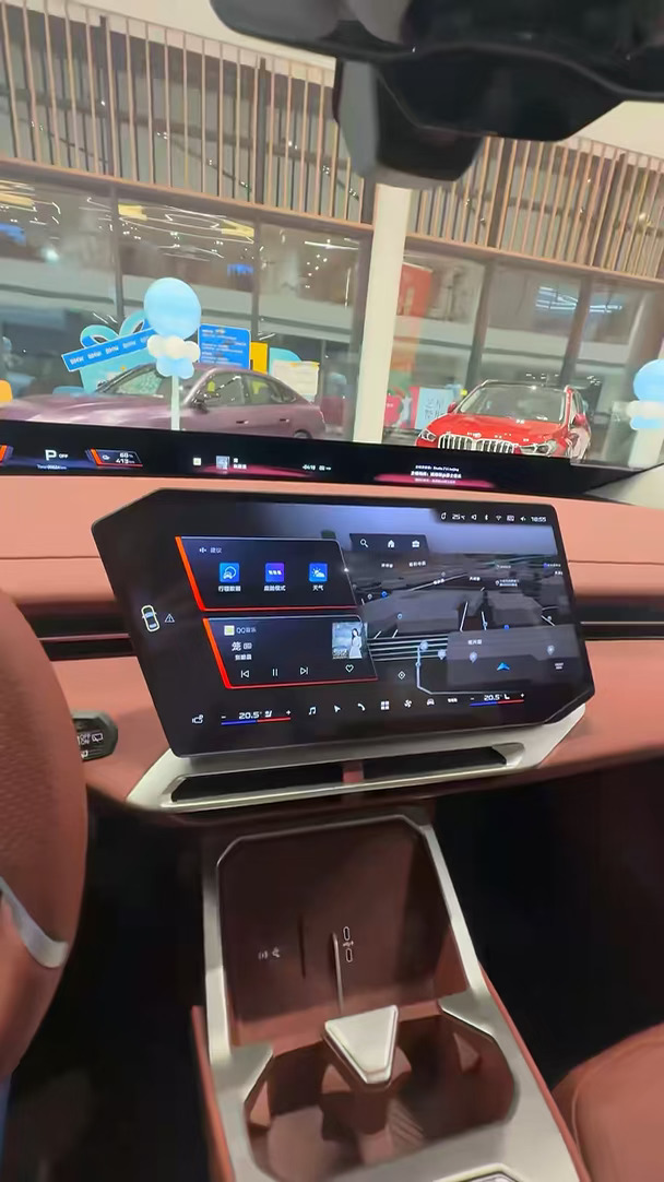 BMW新世代iX3