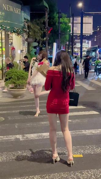夜晚街拍穿搭分享