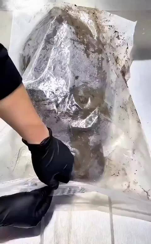 老板，我的可达鸭你还没洗干净…  ​​​