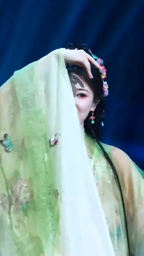 美人如画#毛晓彤 #原来古装也可以这么美