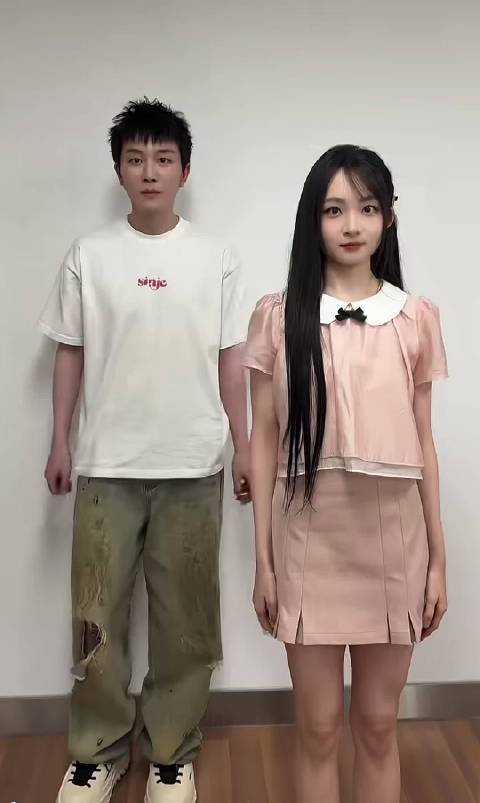 啊啊啊啊啊啊 终于等到了三妹和侯爷的共创[憧憬] 兰香如故 | 马凡丁 | 贺鹏