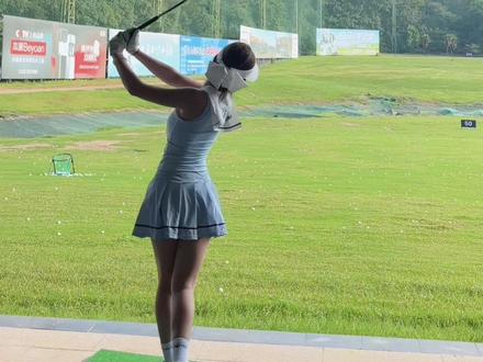 两百个✨🏌️‍♀️✌️