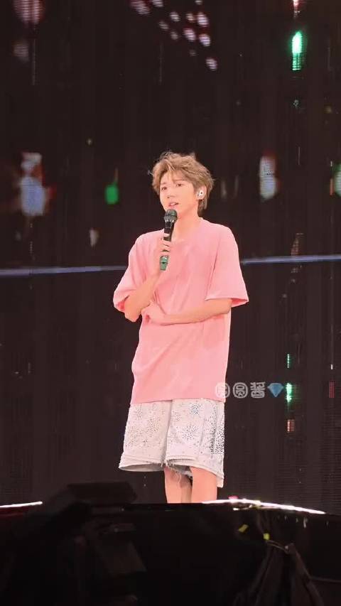 #王源逗你们好好玩#就算遇到困境也要相信自己