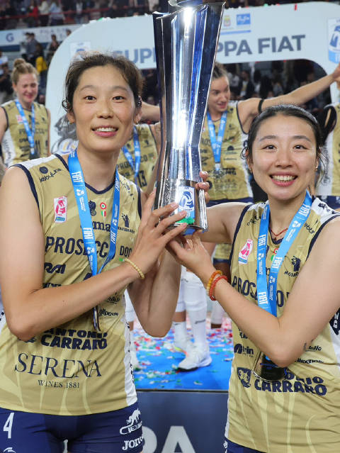 【朱婷17分，2026/27赛季超级杯冠军】 朱婷超级杯决赛拿下全队第二高分17分 27扣15中，1