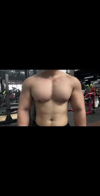 推胸 今天buff叠满了，肠胃炎，护腕没带，肘部弹响，但是推的真爽