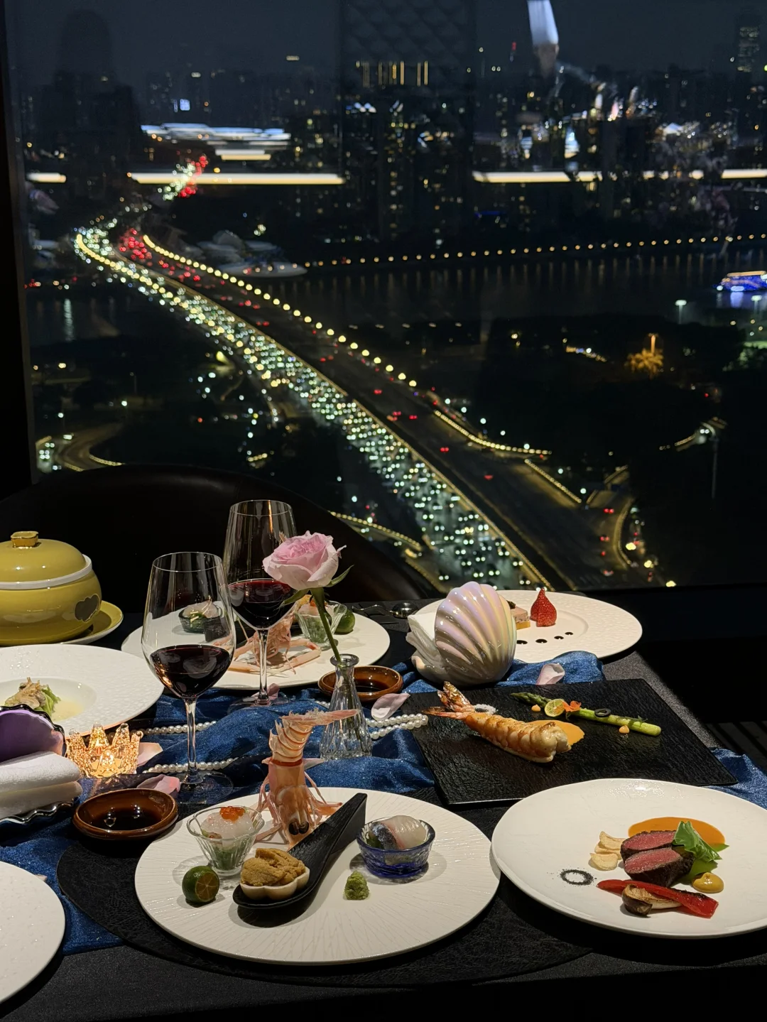 广州新的！绝美高空夜景！！！！