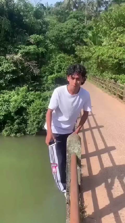 终于知道外国人为什么少了，这期看了不烧心  ​​​